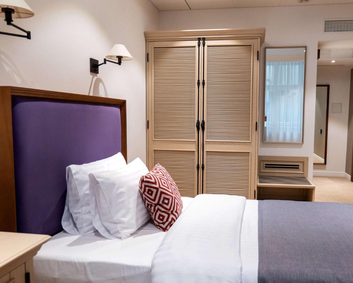 Best Western Plus Market Square Lviv Exterior foto