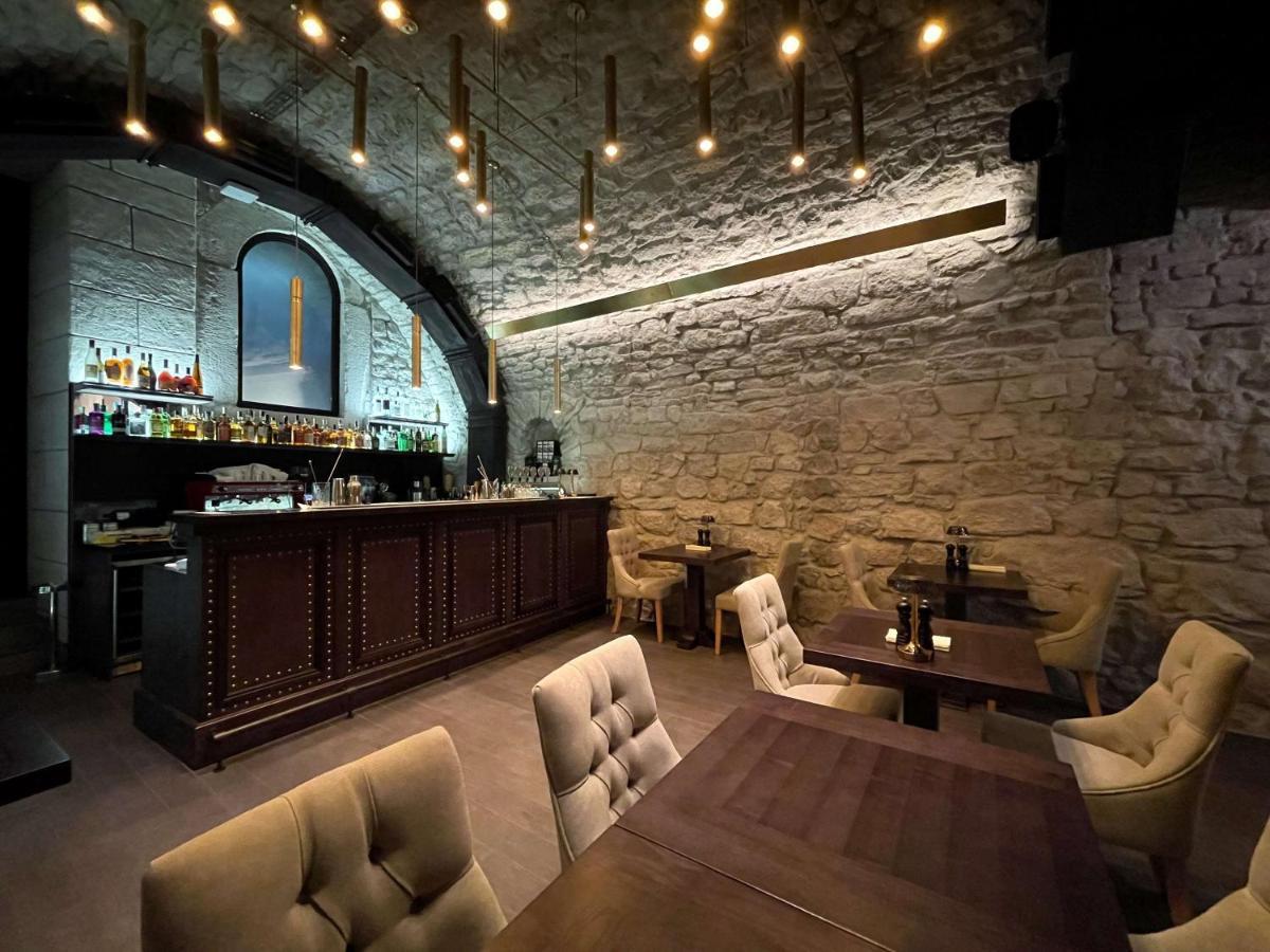 Best Western Plus Market Square Lviv Exterior foto