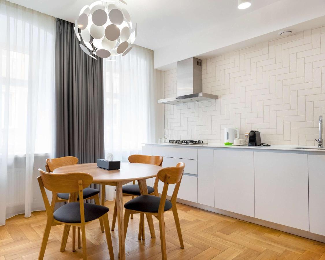 Best Western Plus Market Square Lviv Exterior foto